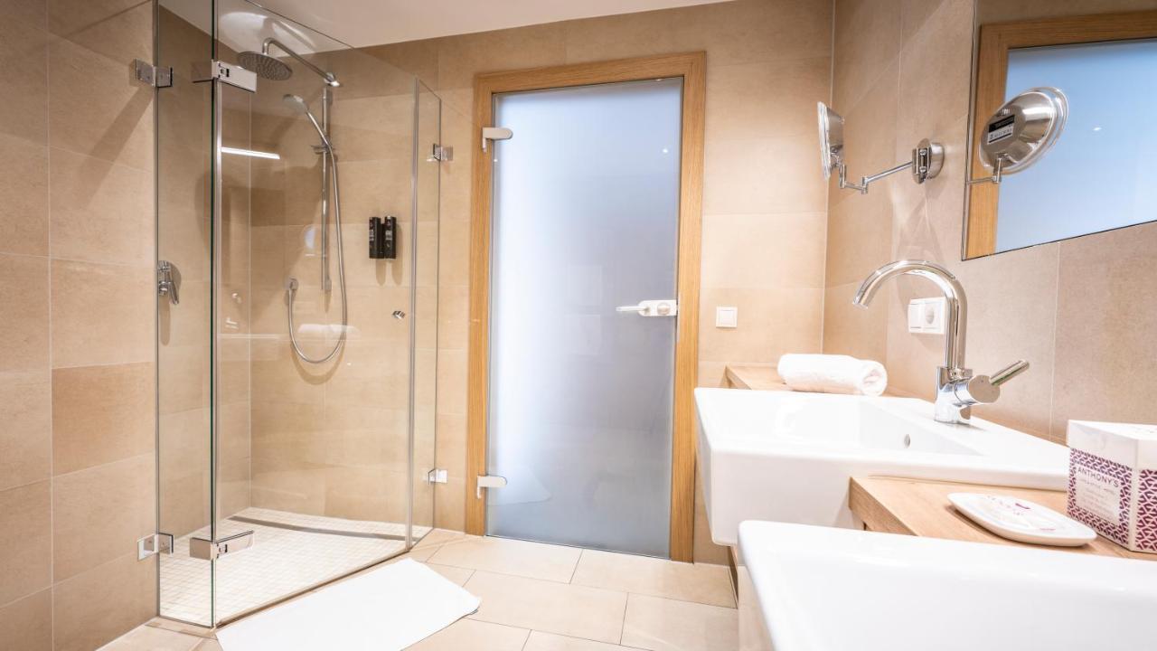 Anthony'S Alpin Hotel Garni レッヒ エクステリア 写真