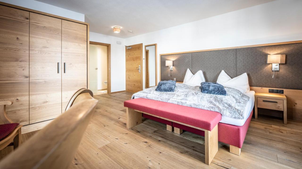 Anthony'S Alpin Hotel Garni レッヒ エクステリア 写真