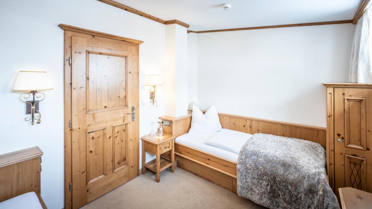 Anthony'S Alpin Hotel Garni レッヒ エクステリア 写真
