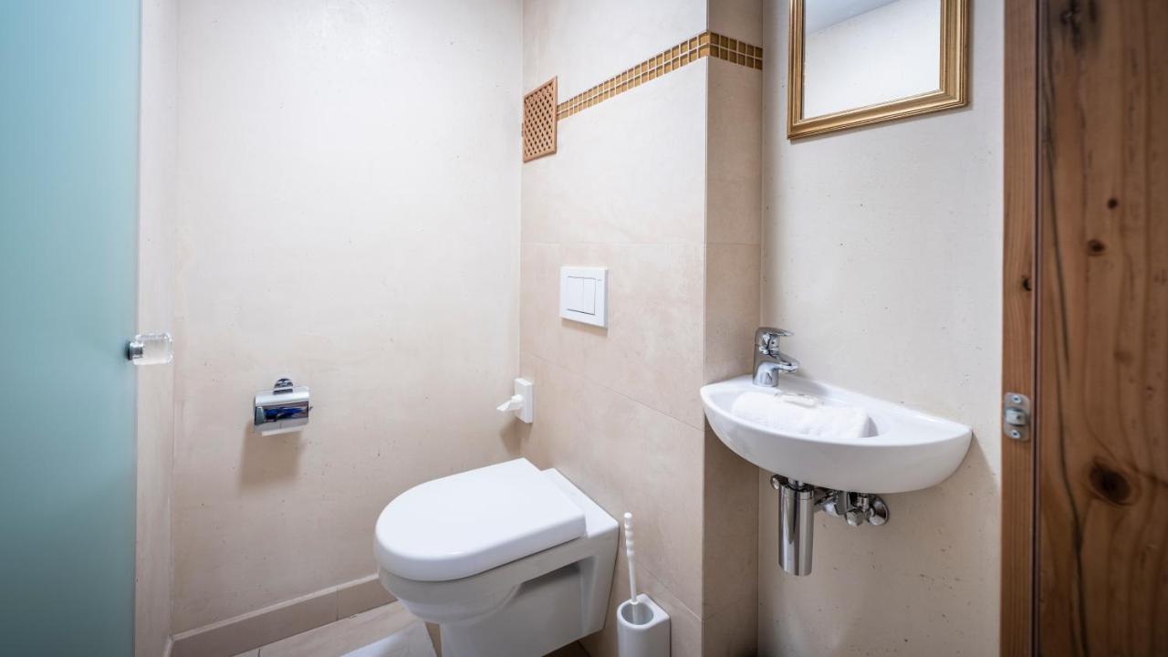 Anthony'S Alpin Hotel Garni レッヒ エクステリア 写真
